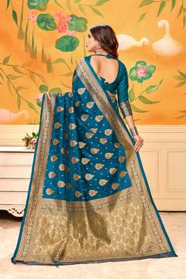 Light Navy Blue Woven Silk Blend Saree With Blouse 3