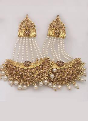 Gold diamond earrings 1