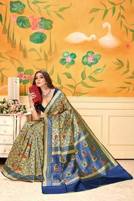 Blue Woven Silk Blend Saree With Blouse 4