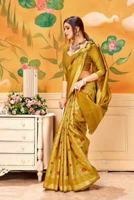 Mustard Woven Silk Blend Saree With Blouse 4