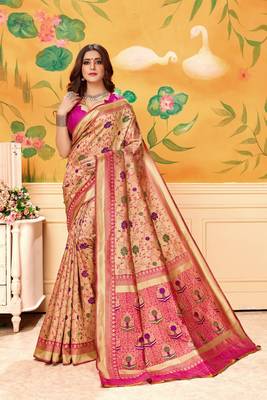 Pink Woven Silk Blend Saree With Blouse 1