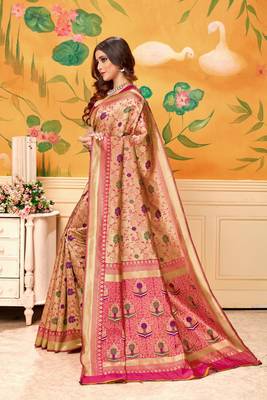 Pink Woven Silk Blend Saree With Blouse 2