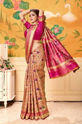Pink Woven Silk Blend Saree With Blouse 4