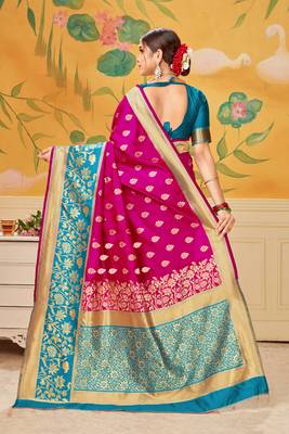 Pink Woven Silk Blend Saree With Blouse 3