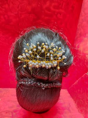 Grey pearl hair-accessories 2