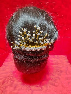 Grey pearl hair-accessories 2