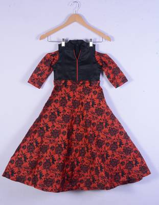 Kids Red Gown Set For Girl 1