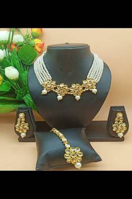 White necklaces 1