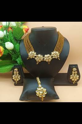 Gold necklaces 1