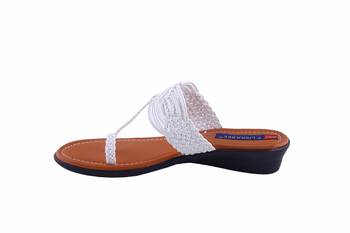 Women  White one toe  Flats 3