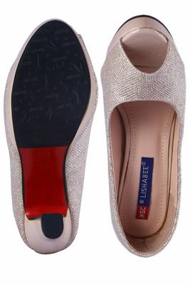 Women-Gold-platform pumps 5