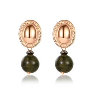 Green earrings 1