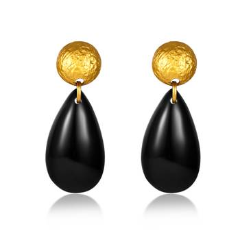 Black earrings 1