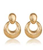 Gold earrings