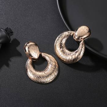 Gold earrings 2