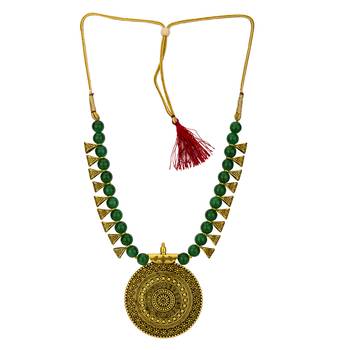 Green necklaces 4