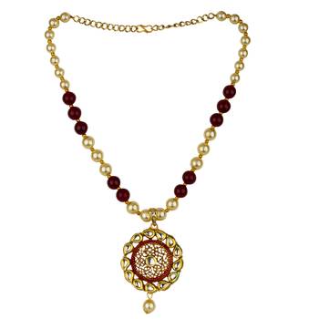 Red necklaces 4