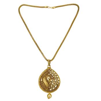 Gold necklaces 4
