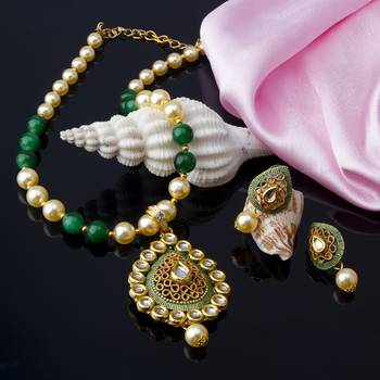 Green necklaces 2