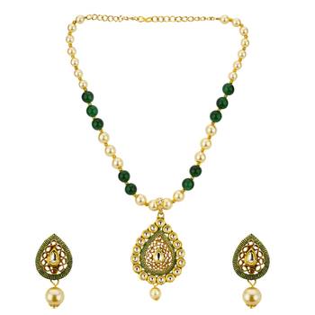 Green necklaces 3