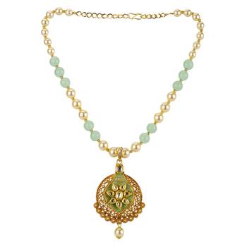 Green necklaces 4