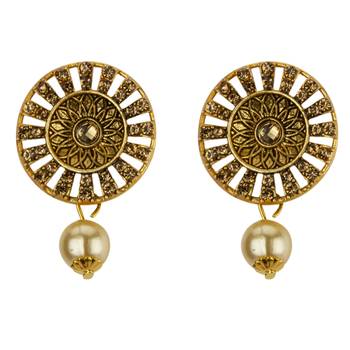 Gold necklaces 5
