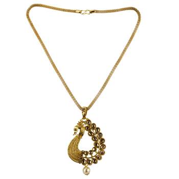 Gold necklaces 4