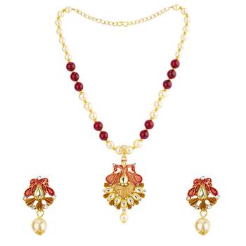 Red necklaces 1