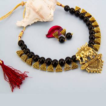 Black necklaces 2