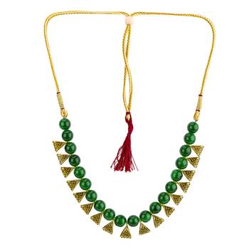 Green necklaces 3