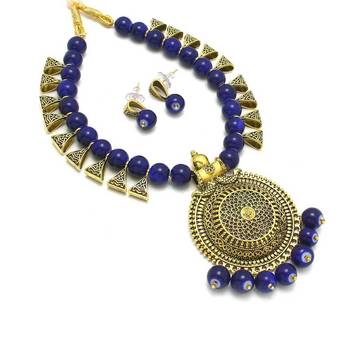 Blue necklaces 1