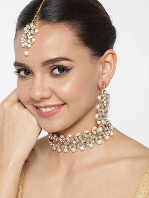 Gold necklaces 2