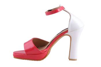 Women Red  block  heel ankle strap  sandals 3