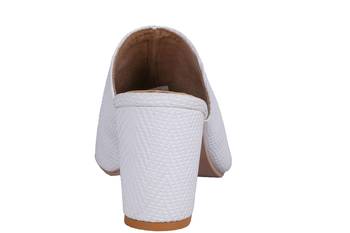 Women White block heel sandals 4