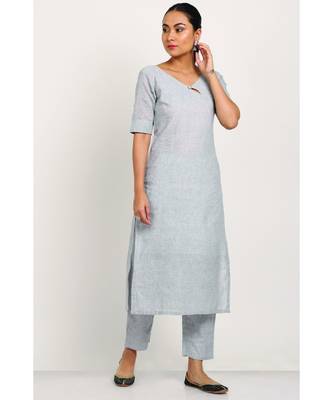 Light Grey Key hole Button Neck Kurti With Trousers 2