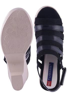 Women  Black back strap block heel sandals 5