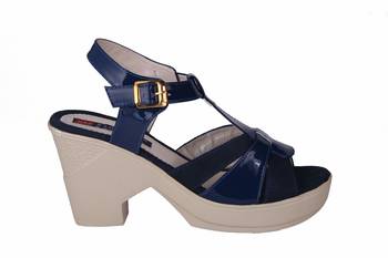 Women  blue suede  block Heels back  strap 2