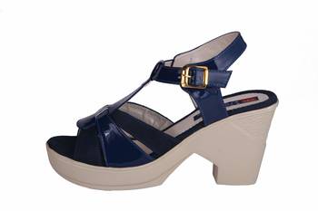 Women  blue suede  block Heels back  strap 3