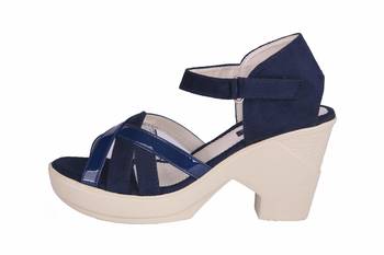 Women  blue suede  block Heels back  strap 3