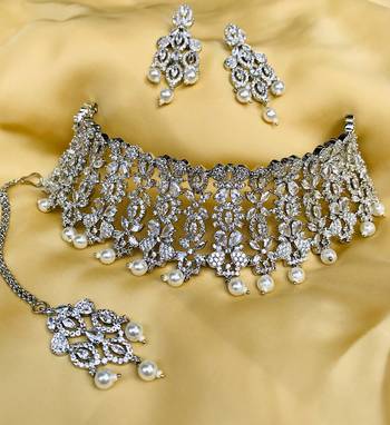 Gold diamond necklace-sets 1