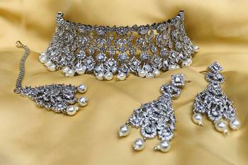 Silver diamond necklace-sets 1