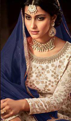 Off-white embroidered georgette salwar 2