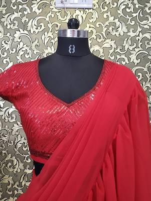 Red plain georgette saree with blouse 3