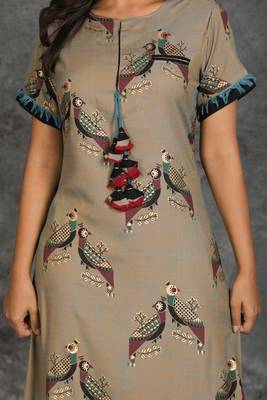 Gold Printed Grey Kurti With Front Dori And Black Palazzo 3