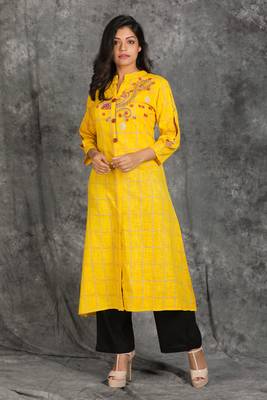 Chequered Yellow Kurti With Embroidery And Embroidered Button 1