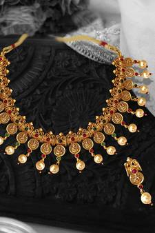Green emerald  necklace sets