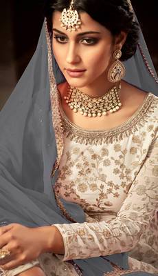 Off-white embroidered georgette salwar 2