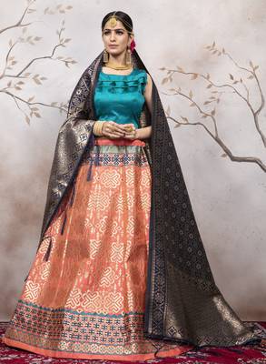 Peachjacquard Semi Stitched bridal lehenga 1