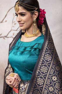 Peachjacquard Semi Stitched bridal lehenga 2