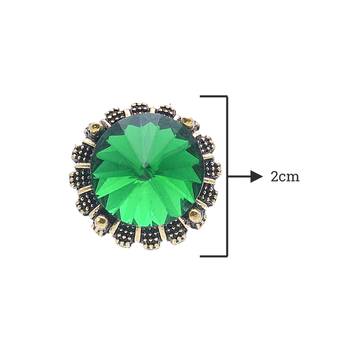 Green studs 3
